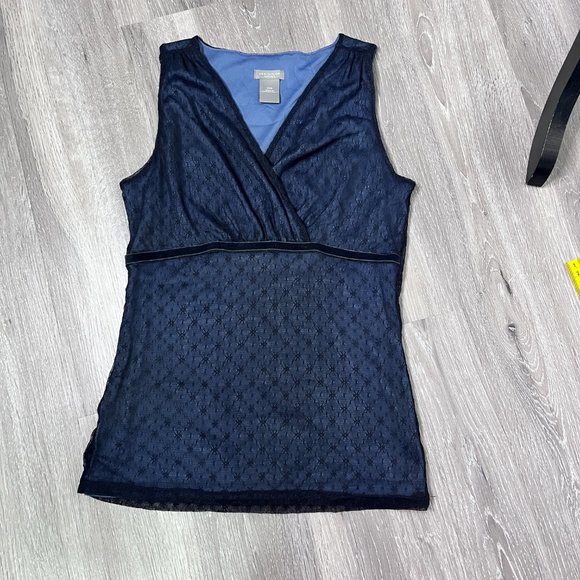 Ann Taylor Petites V-Neck Sleeveless Blouse Size XSP - Picture 8 of 9